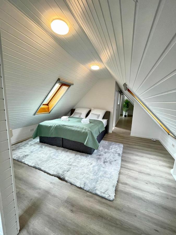 Fewo-julius Am Weser-sandstrand Apartment Berne
