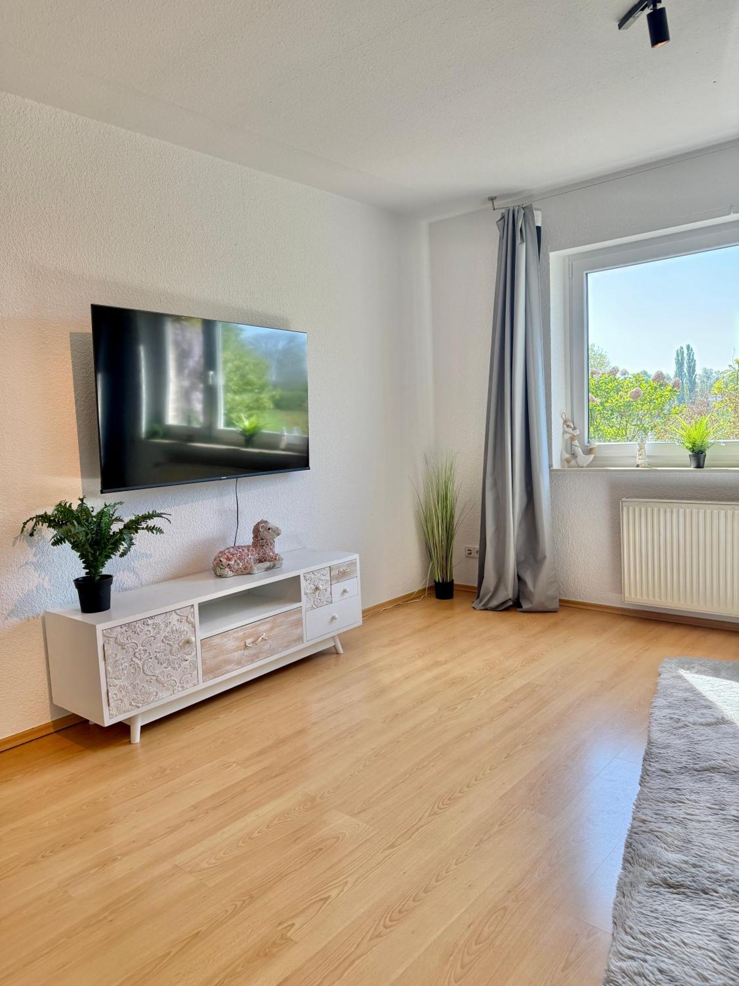Fewo-julius Am Weser-sandstrand Berne